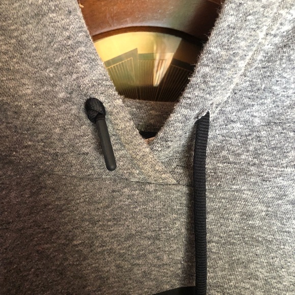 Long Adidas Hoodie - Picture 4 of 4